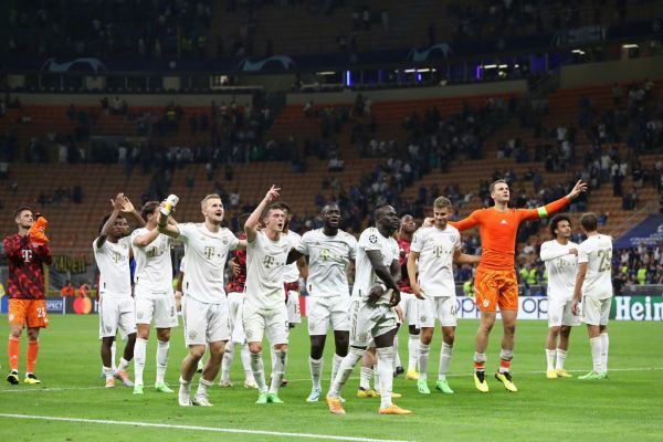 詹姆斯与库 詹姆斯与库